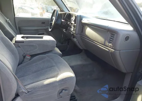 2000 Chevrolet Silverado C1500 from USA, damaged, VIN 2GCEC19T5Y1218645